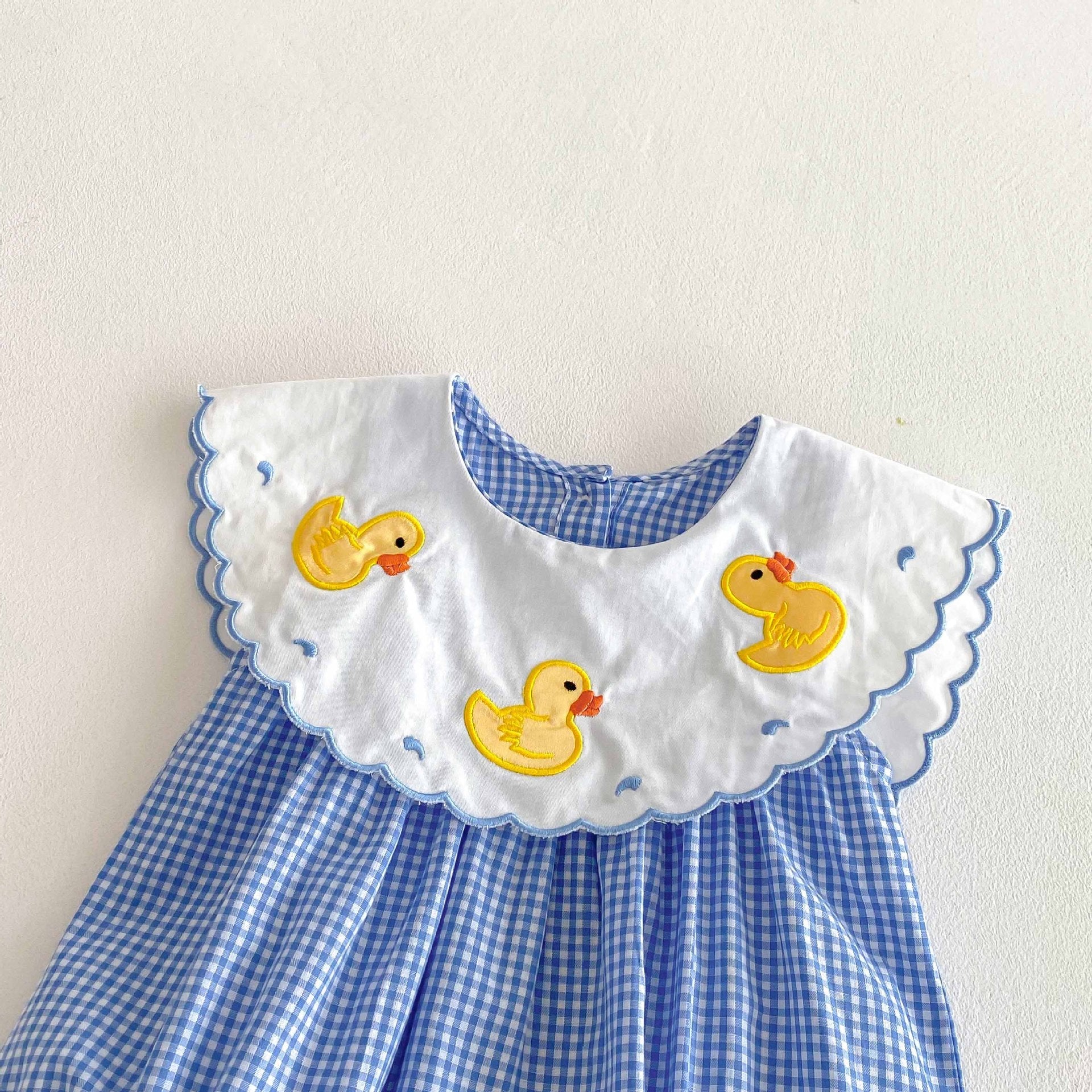 Summer Arrival Baby Girls Cute Plaid Sleeveless Ducks Pattern Onesies-2